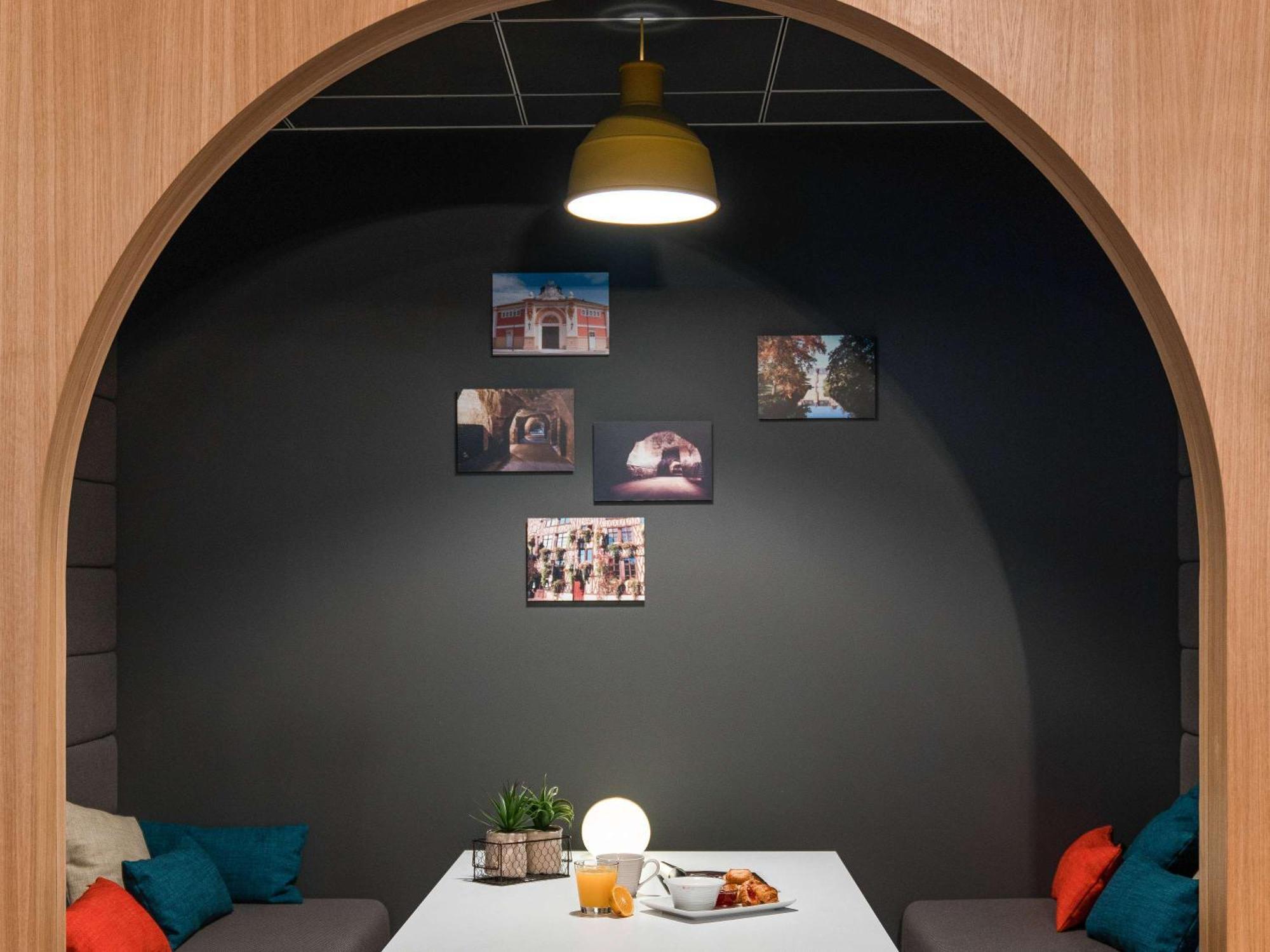 ホテル Ibis Styles Chalons En Champagne Centre エクステリア 写真