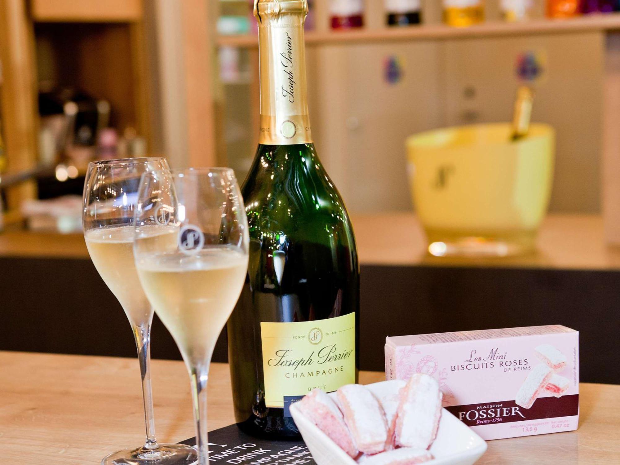 ホテル Ibis Styles Chalons En Champagne Centre エクステリア 写真