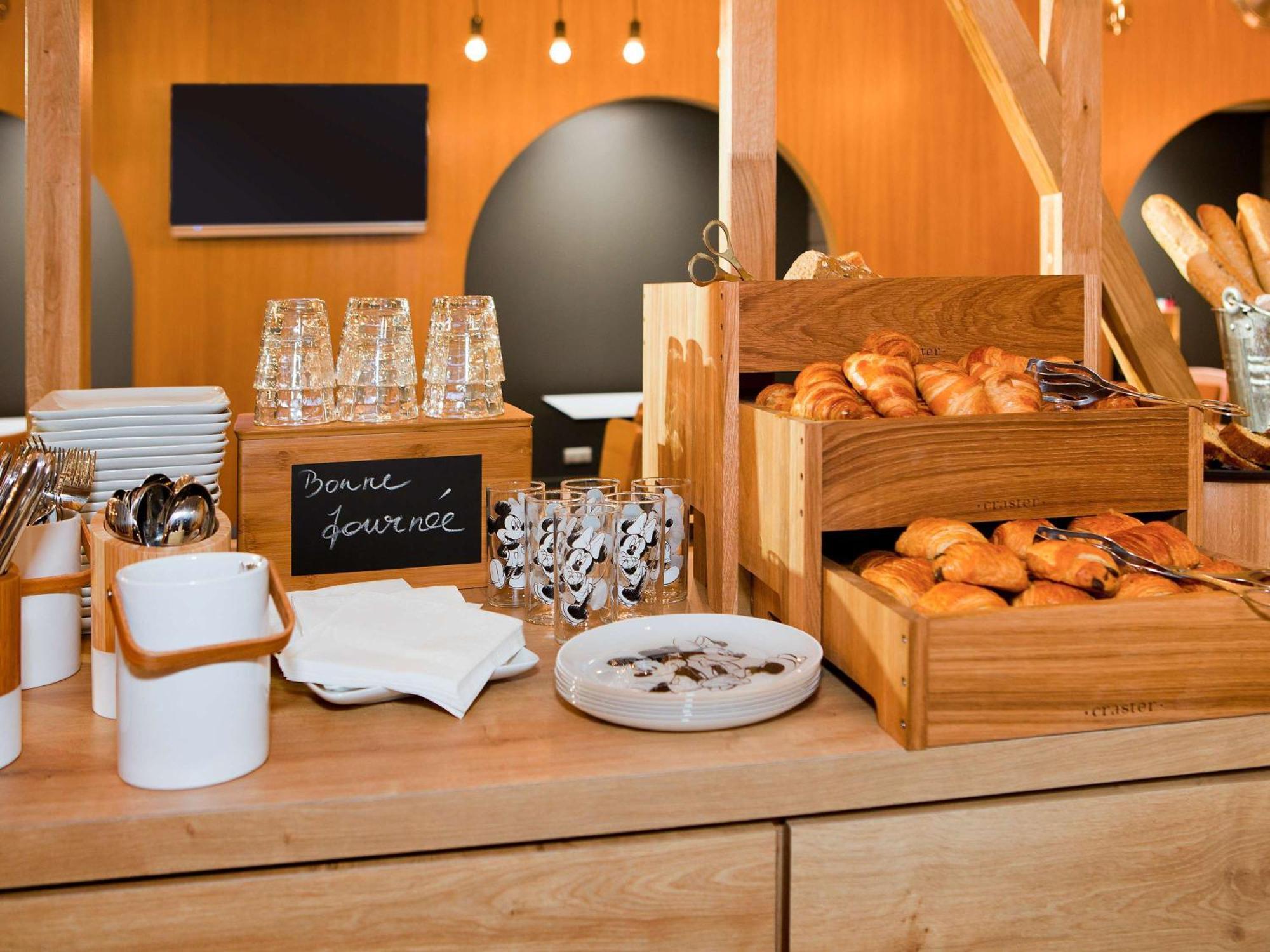 ホテル Ibis Styles Chalons En Champagne Centre エクステリア 写真