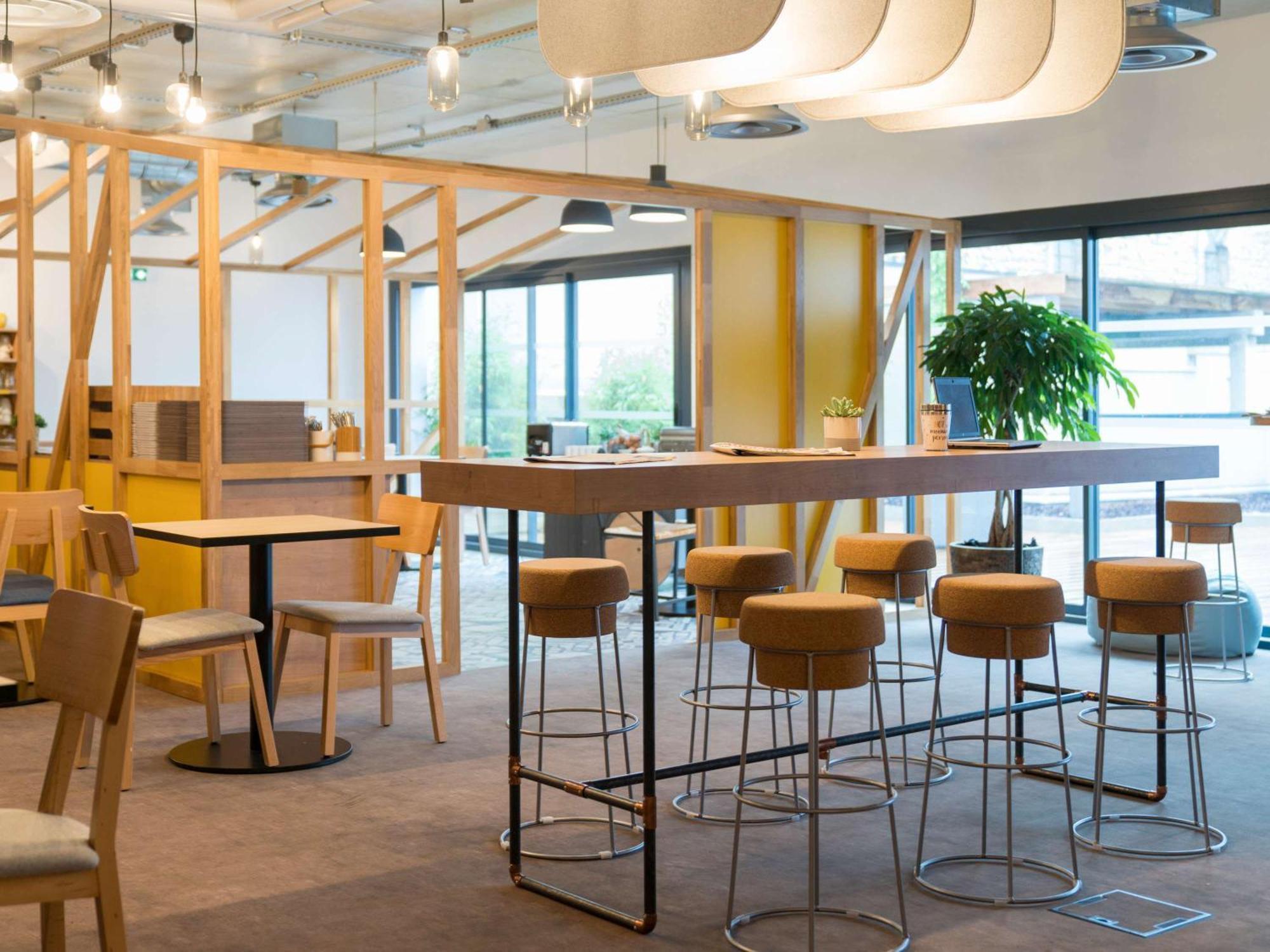 ホテル Ibis Styles Chalons En Champagne Centre エクステリア 写真