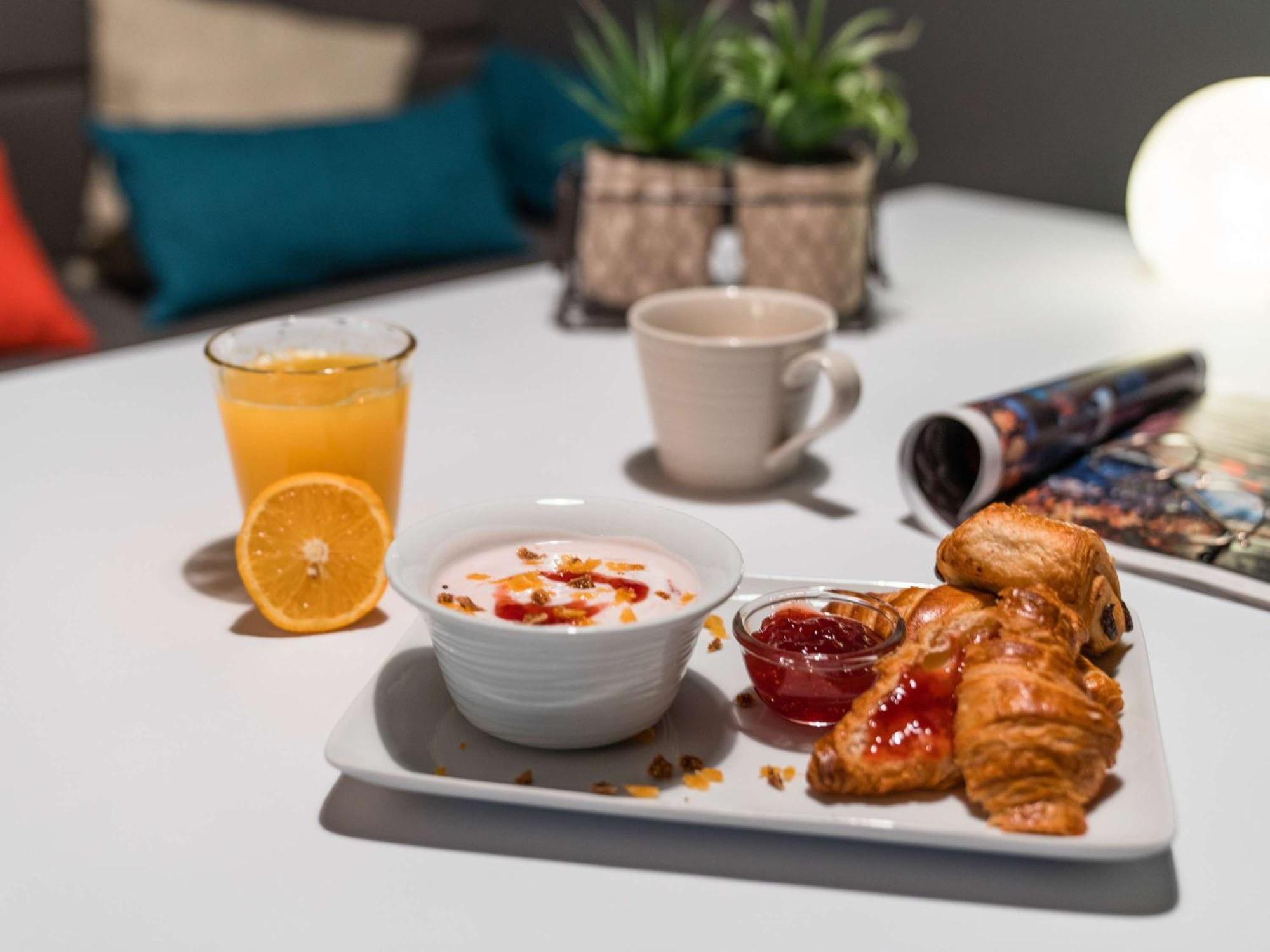 ホテル Ibis Styles Chalons En Champagne Centre エクステリア 写真