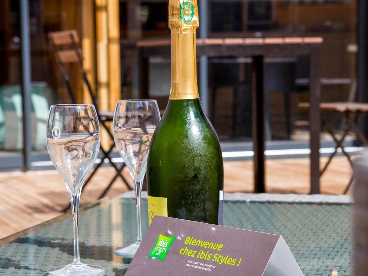 ホテル Ibis Styles Chalons En Champagne Centre エクステリア 写真